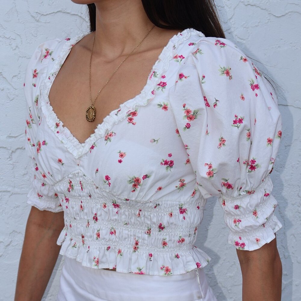 Floral Gigot sleeve Crop Top